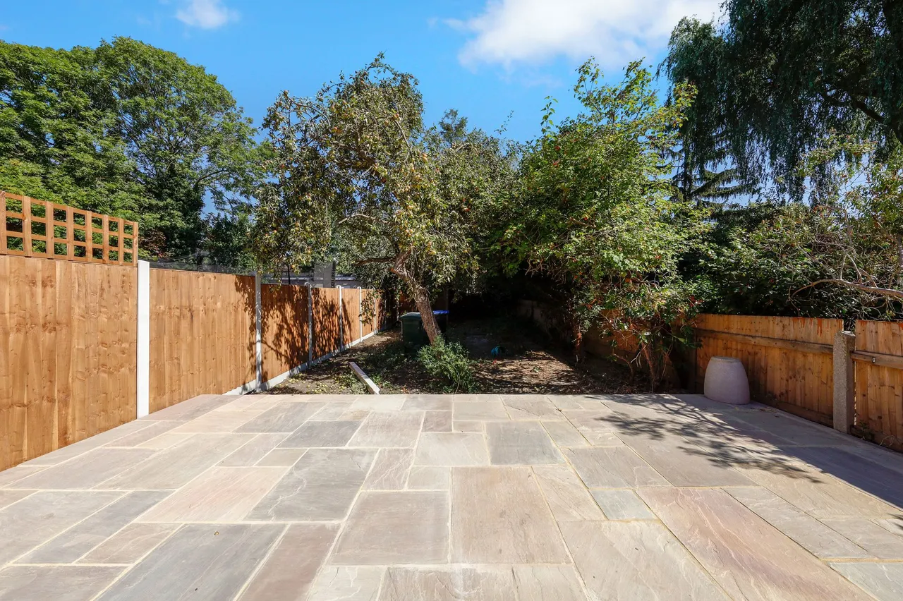 Olive Road, London, NW2, photo 14