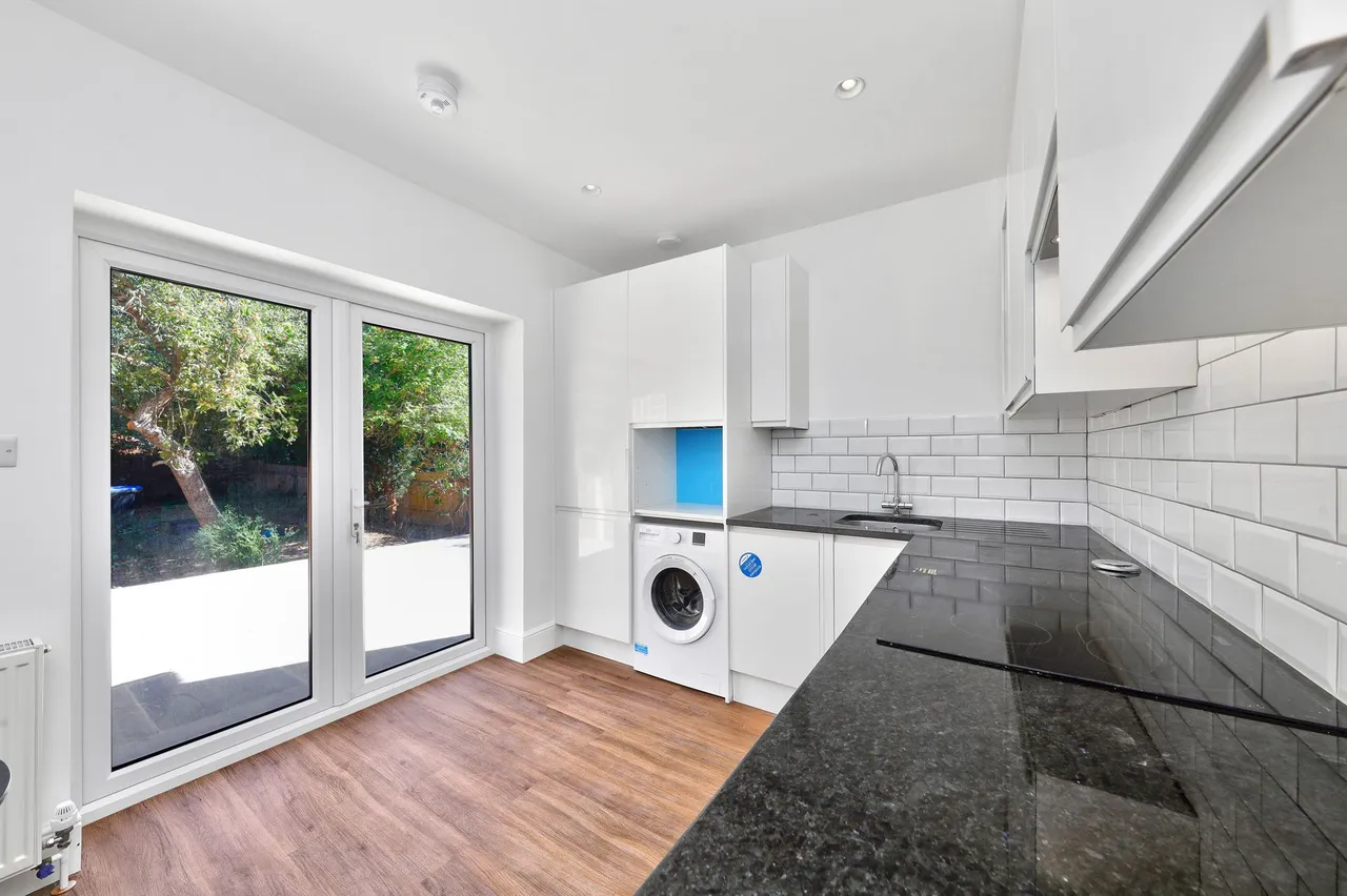 Olive Road, London, NW2, photo 4