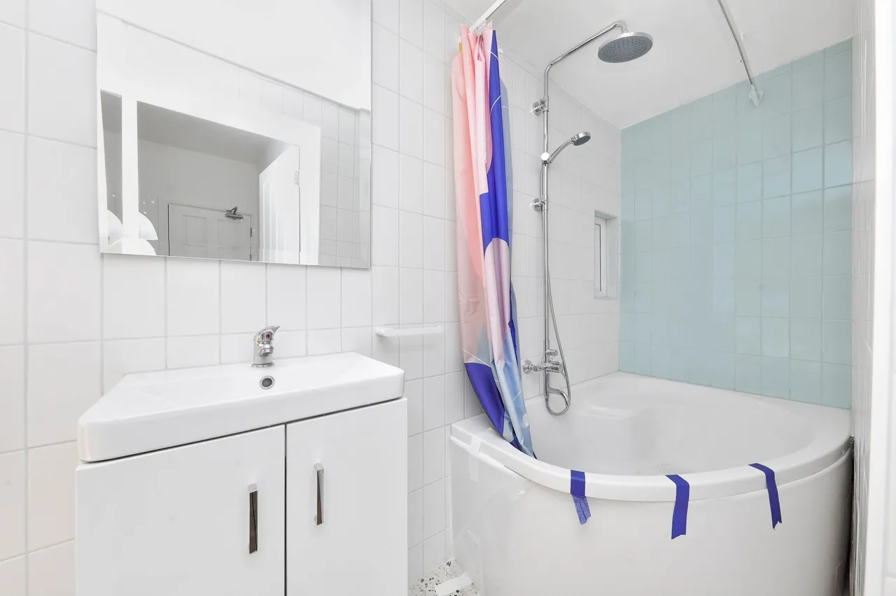 Olive Road, London, NW2, photo 9