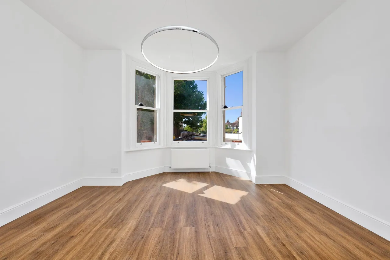 Olive Road, London, NW2, photo 13