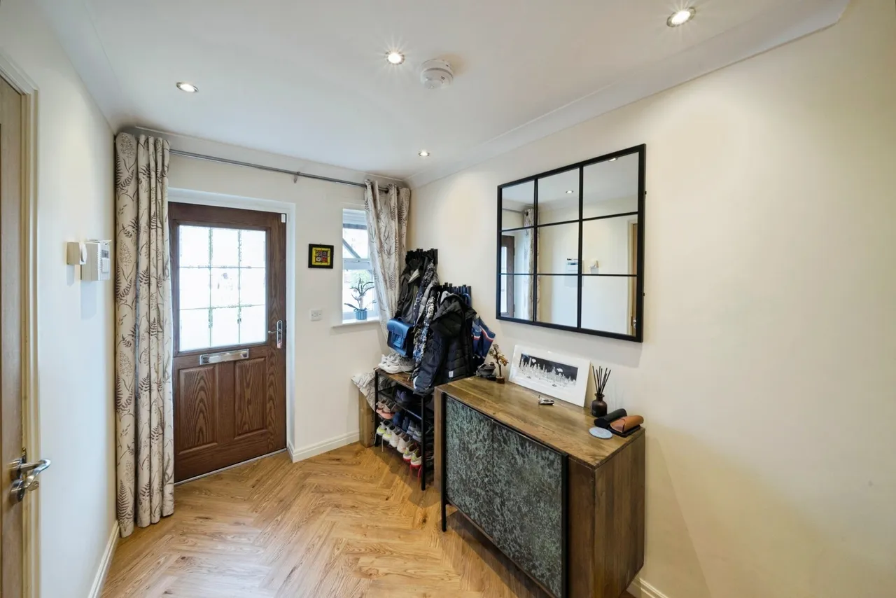 Larton Farm Close, Wirral, CH48, photo 15