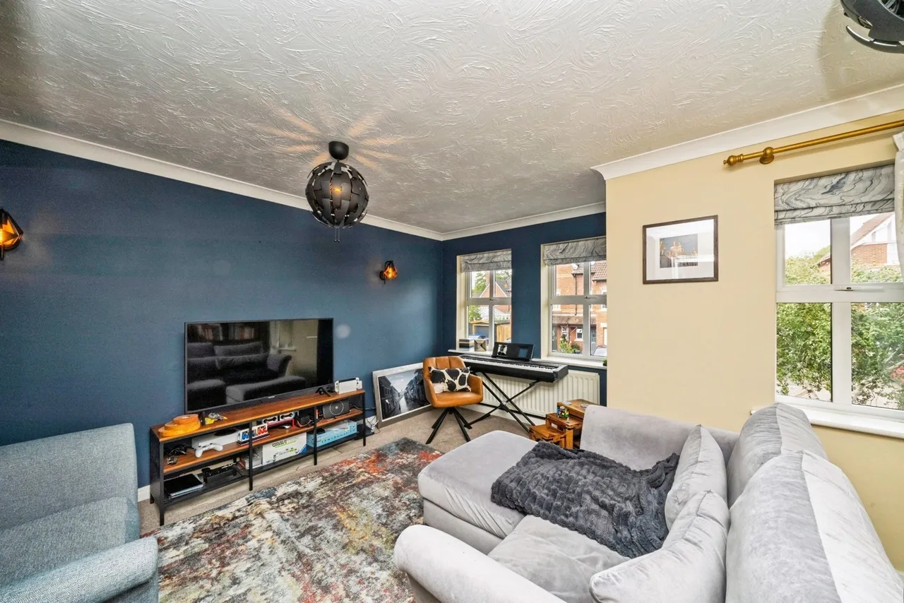 Larton Farm Close, Wirral, CH48, photo 6