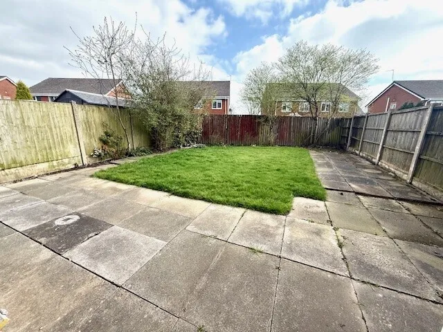 Crown Fields Close, Newton Le Willows, WA12 0JW, photo 10