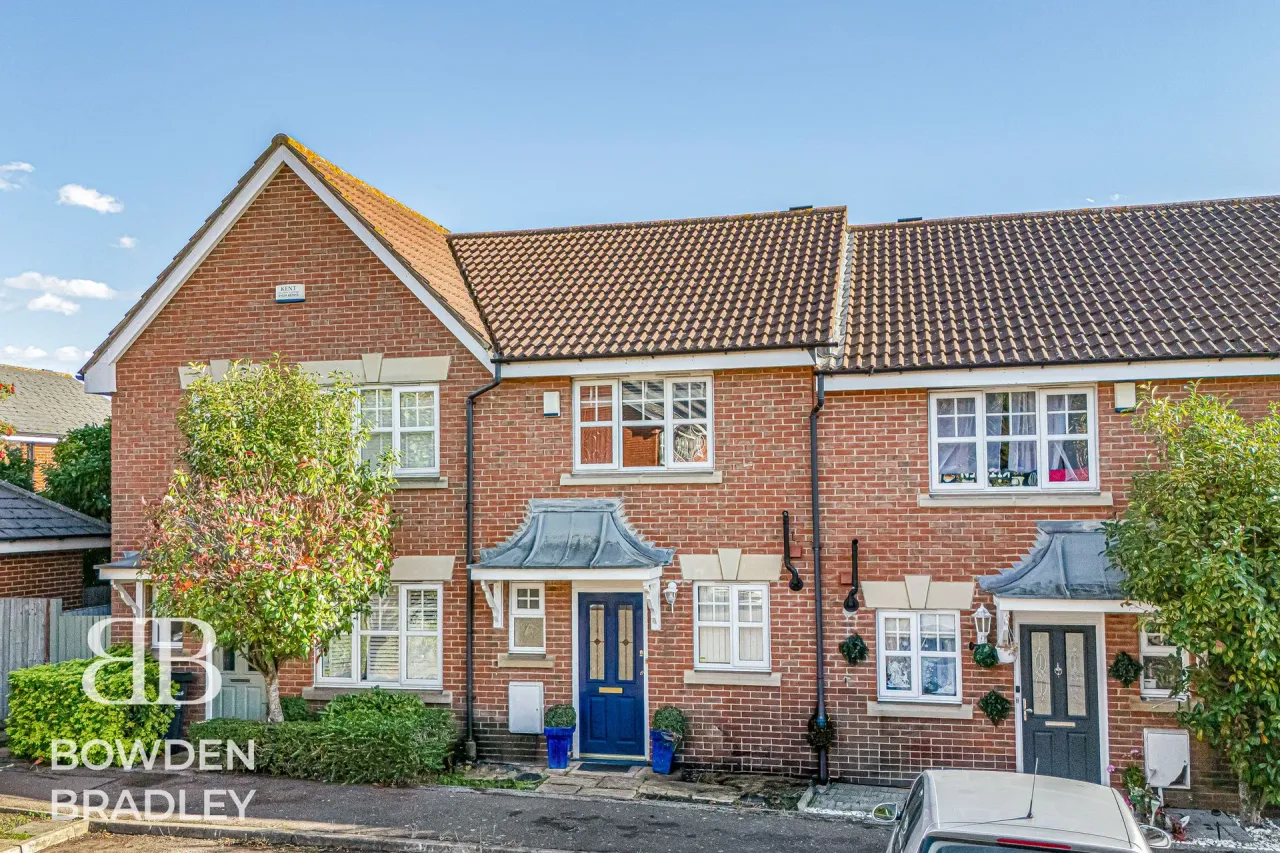 Wroxham Way, Fairlop, IG6, photo 23