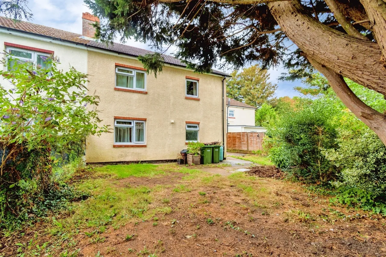 The Quadrangle, Eastleigh, SO50, photo 10