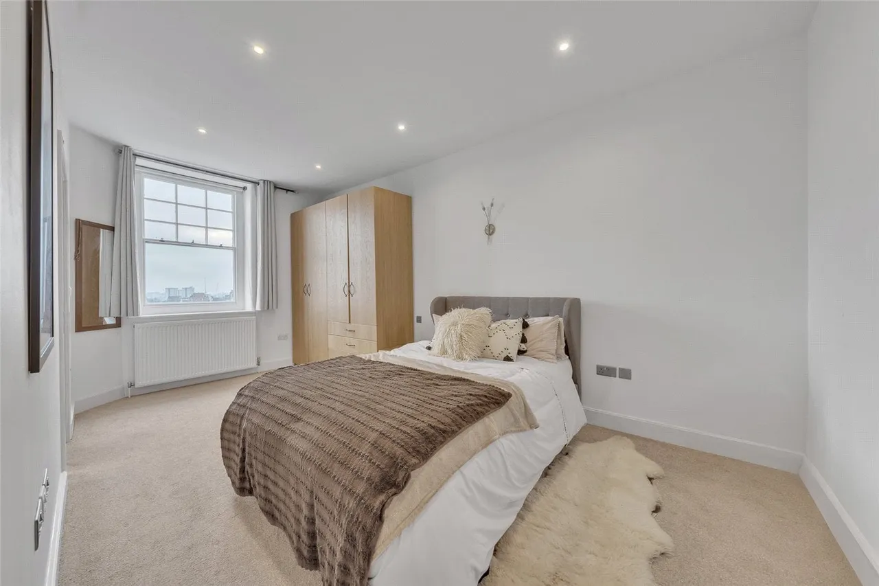 2 bed flat for sale — Welbeck Mansions, Inglewood Road, London, NW6