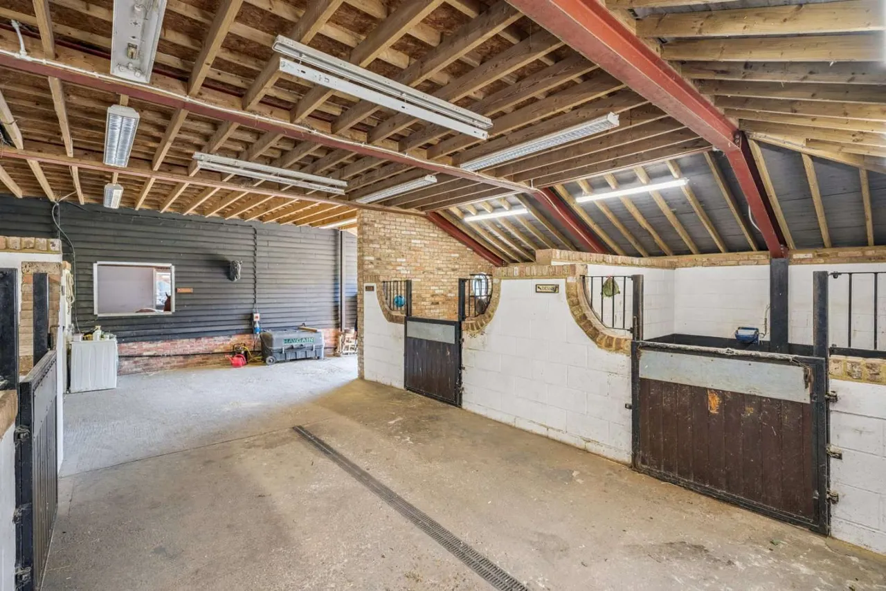Heath End Road, Great Kingshill, HP15, photo 22