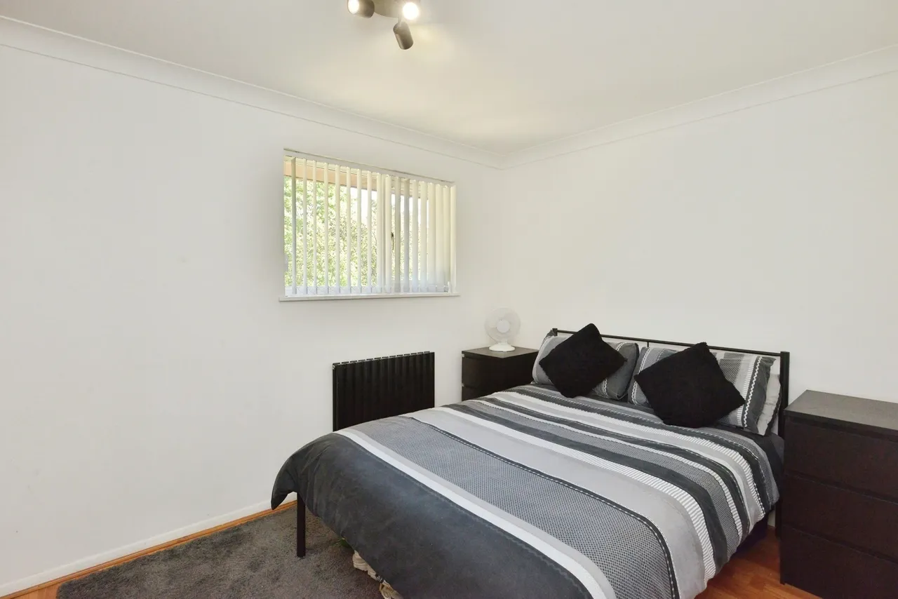 Golspie Croft, Hodge Lea, Milton Keynes, Buckinghamshire, MK12, photo 8