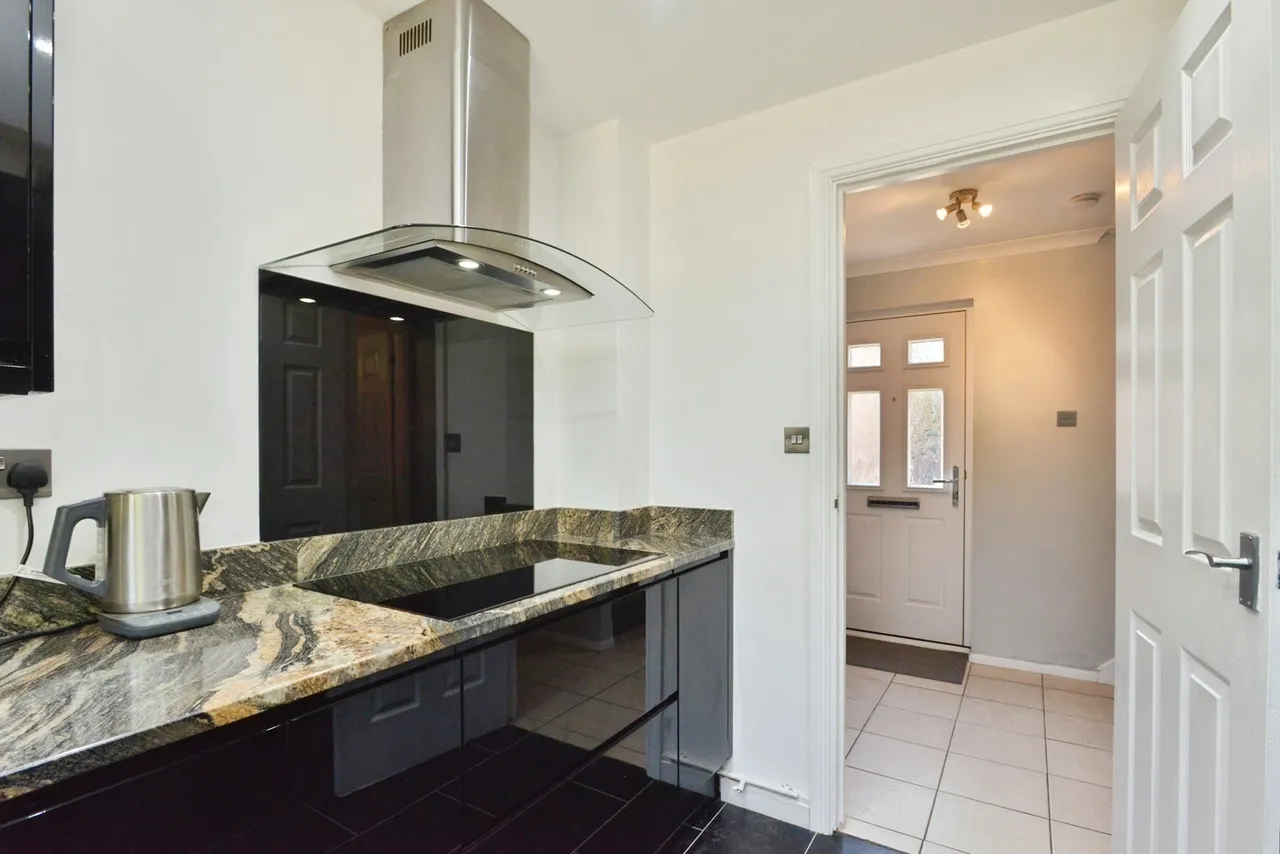 Golspie Croft, Hodge Lea, Milton Keynes, Buckinghamshire, MK12, photo 4