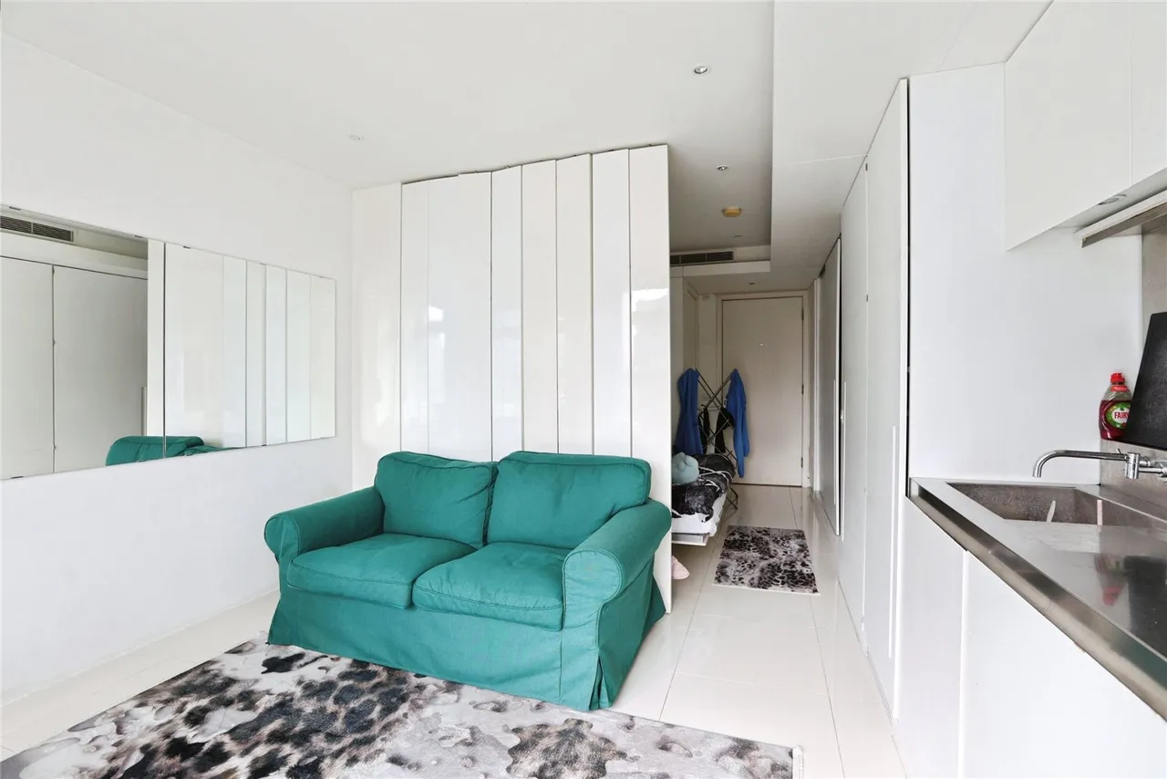 Pan Peninsula Square, London, E14, photo 7