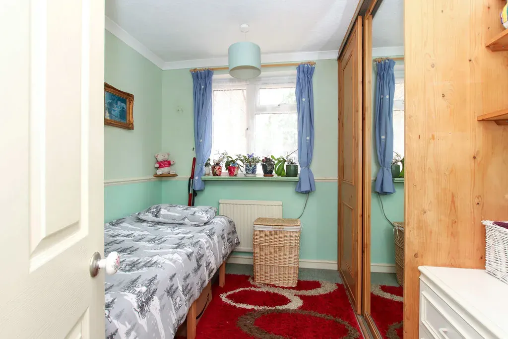 Great Whites Road, Hemel Hempstead, Hertfordshire, HP3 9LH, photo 7