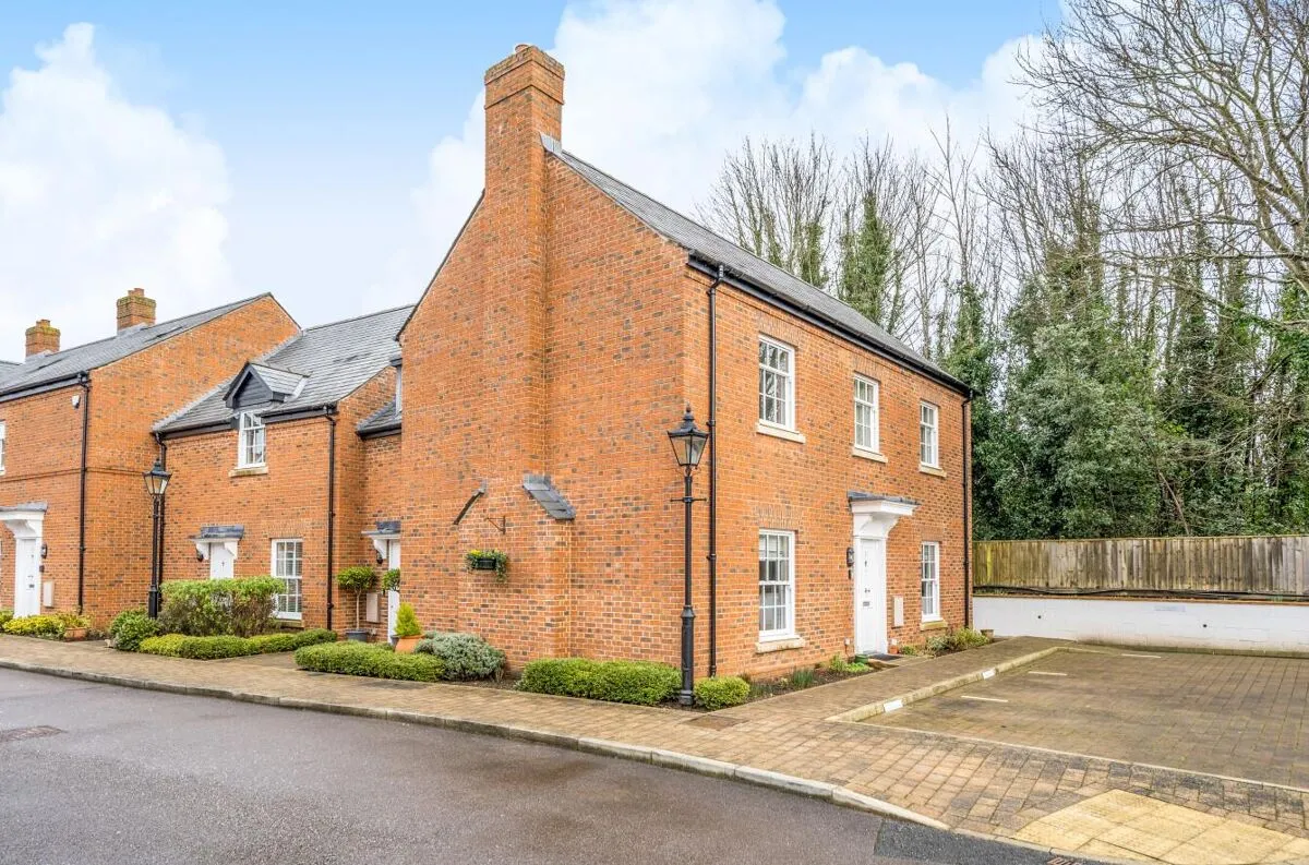 1 bed flat for sale, Bridge Park, Twyford, RG10