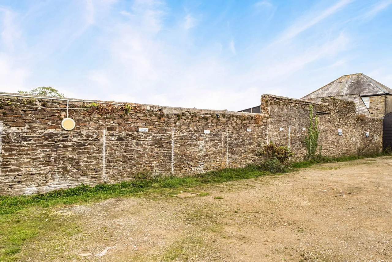 Church Street, Callington, PL17, photo 11