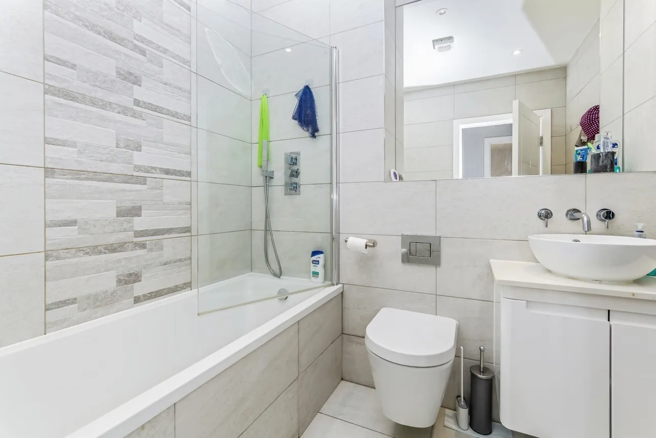 Restmor Way, Wallington, SM6, photo 6