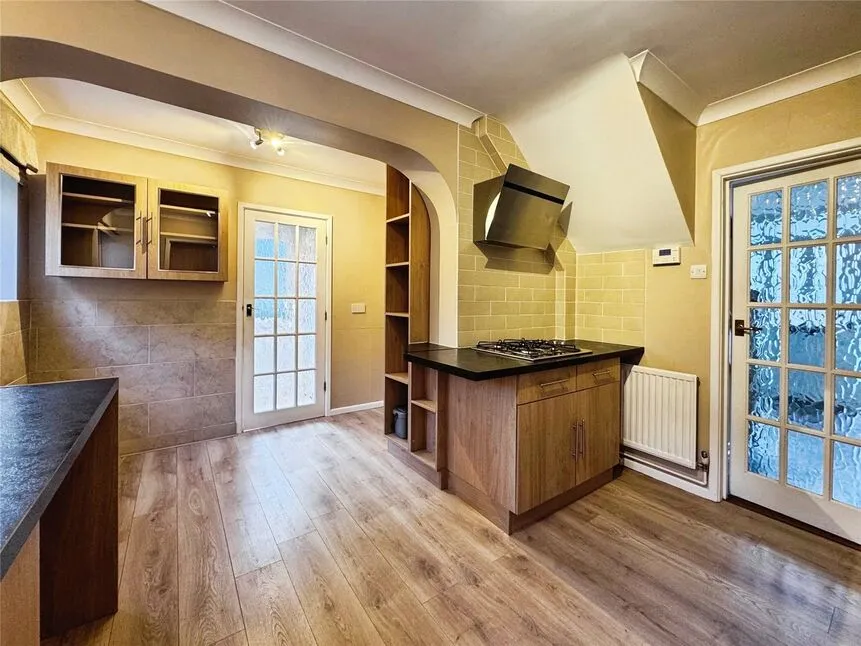 Woodhill Park, Pembury, TN2, photo 6