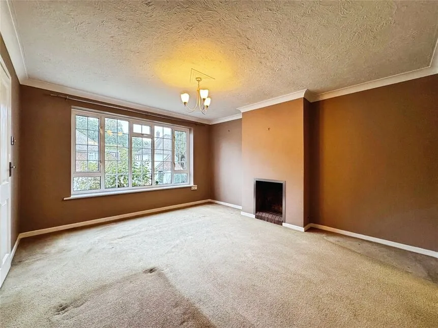 Woodhill Park, Pembury, TN2, photo 4