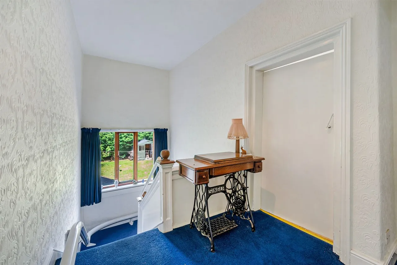 Davyhulme Road, Manchester, photo 14