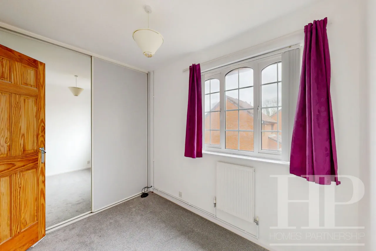 Hollingbourne Crescent, Crawley, RH11, photo 10