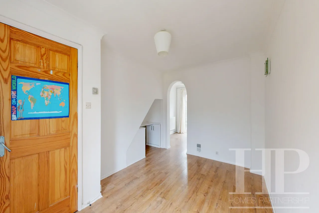 Hollingbourne Crescent, Crawley, RH11, photo 7