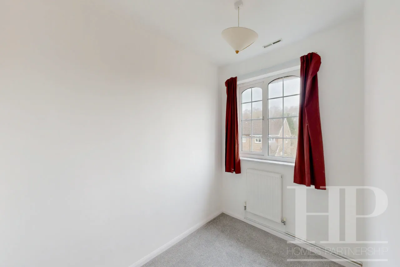 Hollingbourne Crescent, Crawley, RH11, photo 12