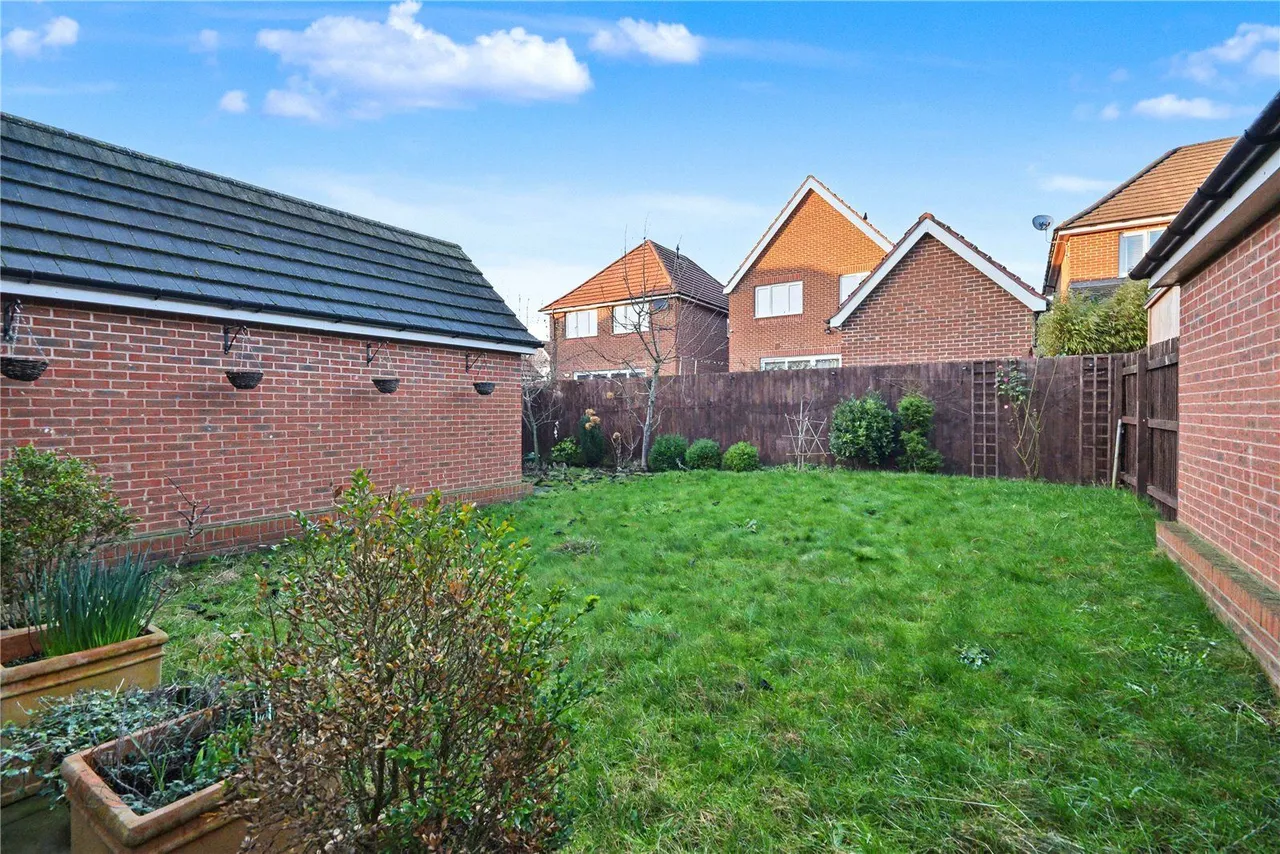 Wellington Row, Morley, LS27, photo 17