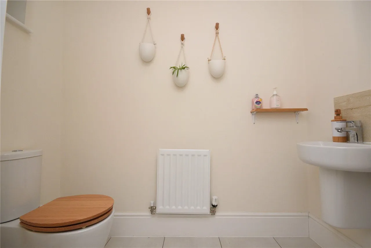 Wellington Row, Morley, LS27, photo 14