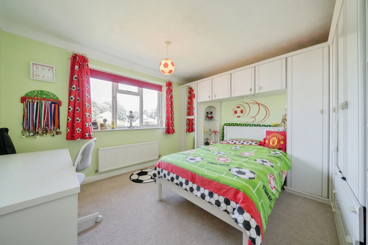 Newton Grove, Fearnhead, Warrington, Cheshire, WA2, photo 14