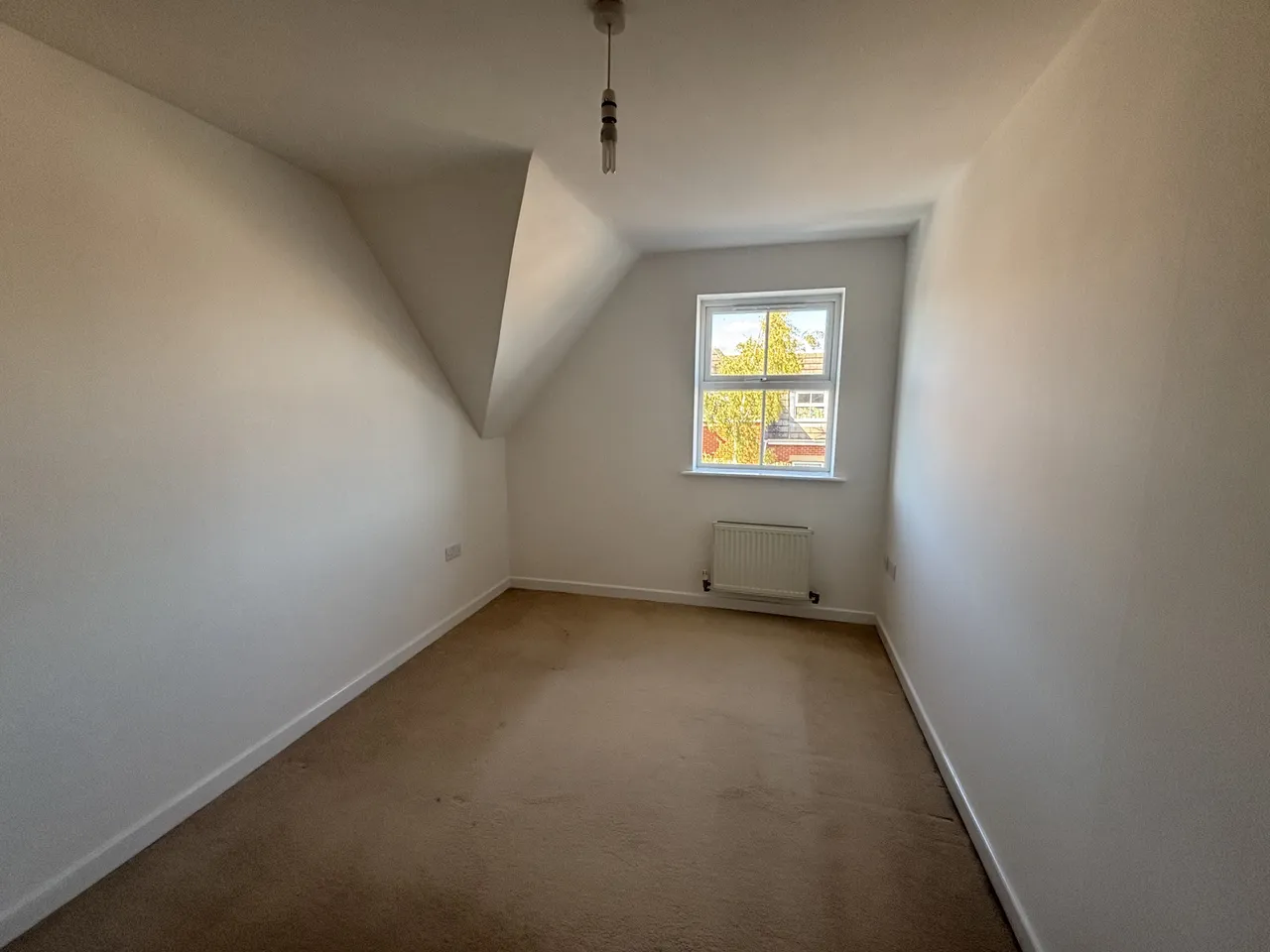 Ferncroft Walk, DE73, photo 6