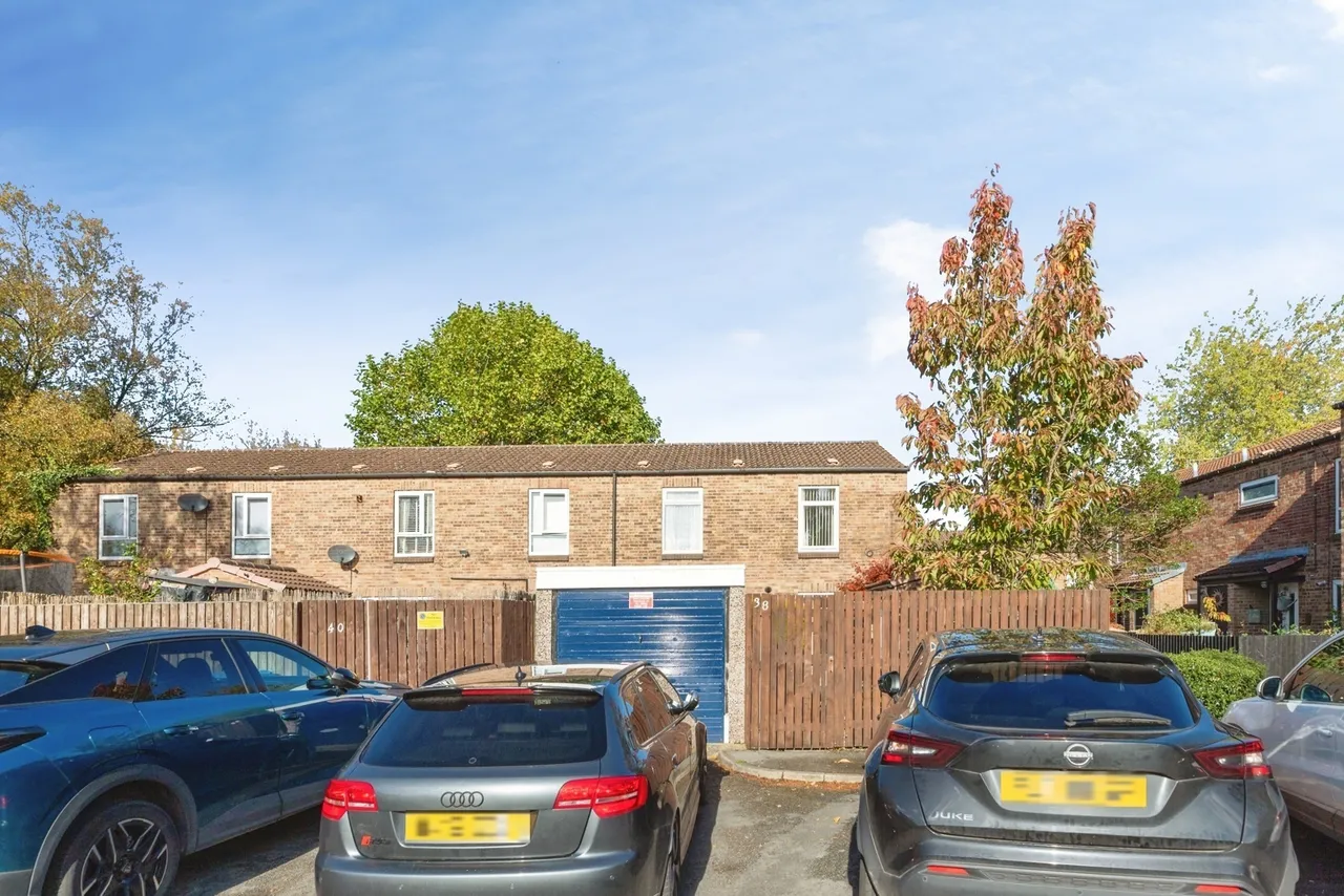 Buckshaw Hall Close, Chorley, PR7, photo 16