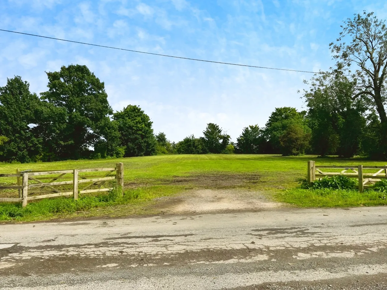Main Street, Skerne, YO25, photo 36