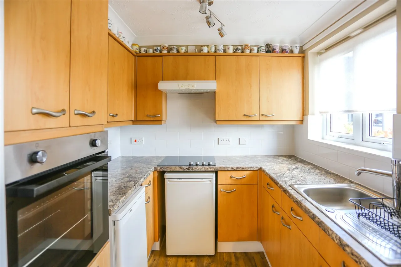 Station Road, Marple, SK6, photo 5