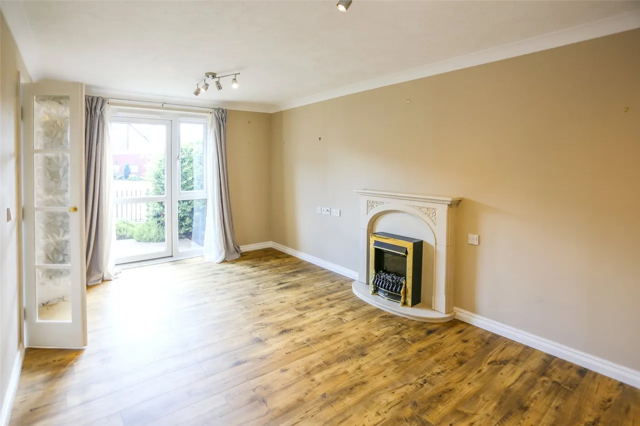 Station Road, Marple, SK6, photo 4