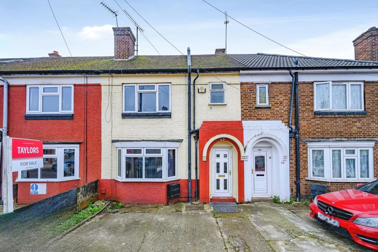 3 bed house for sale — Kent Road, Luton, Bedfordshire, LU1