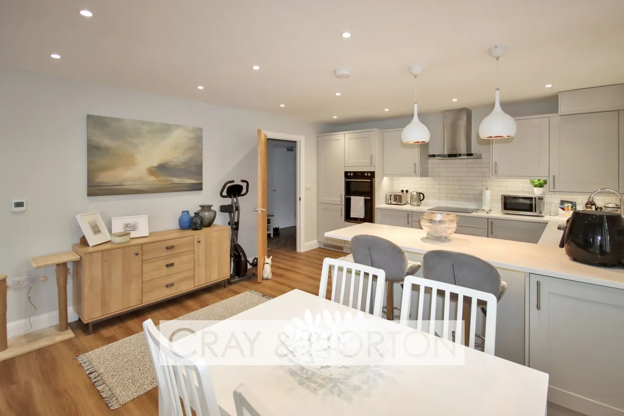 Ward Close, South Croydon, CR2 7FL, photo 3