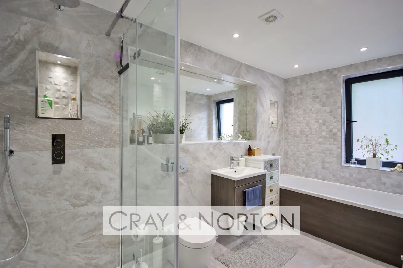 Ward Close, South Croydon, CR2 7FL, photo 4