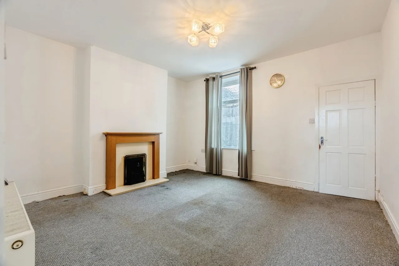 Leonard Street, Nelson, Lancashire, BB9, photo 3