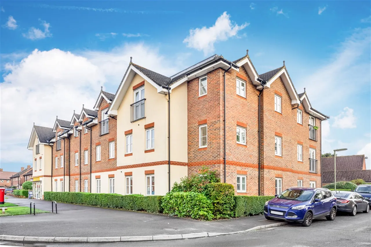 Cobham, KT11 1BD, photo 7