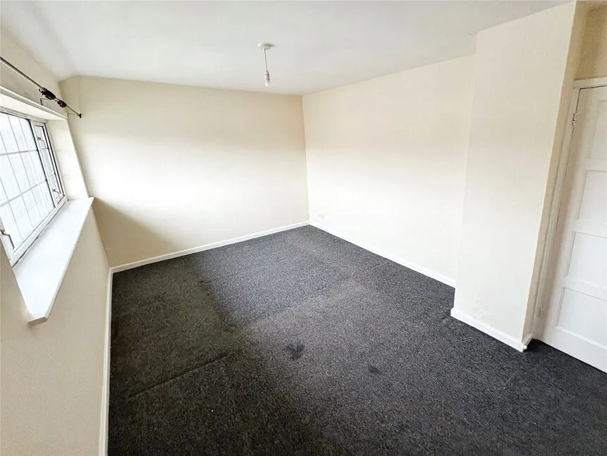 Kemberton Road, Wolverhampton, West Midlands, WV3, photo 6