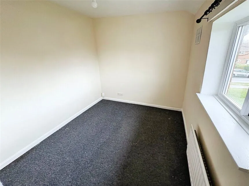 Kemberton Road, Wolverhampton, West Midlands, WV3, photo 8