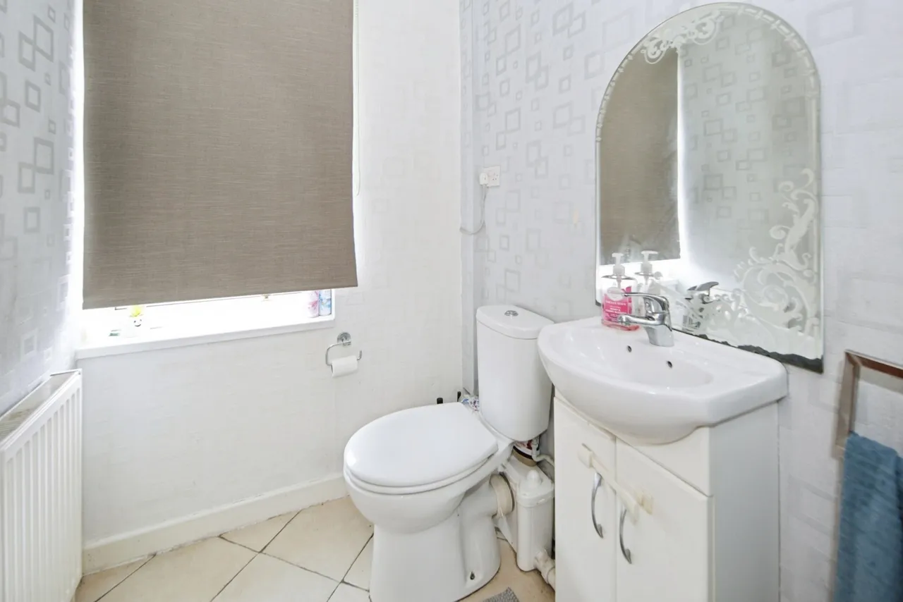 Meriden Drive, Birmingham, West Midlands, B37, photo 9