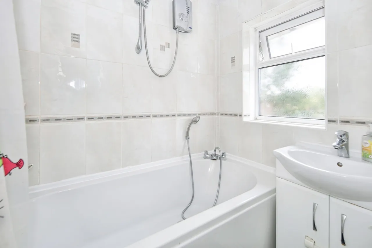 Meriden Drive, Birmingham, West Midlands, B37, photo 11