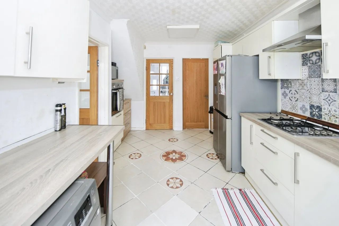 Meriden Drive, Birmingham, West Midlands, B37, photo 7