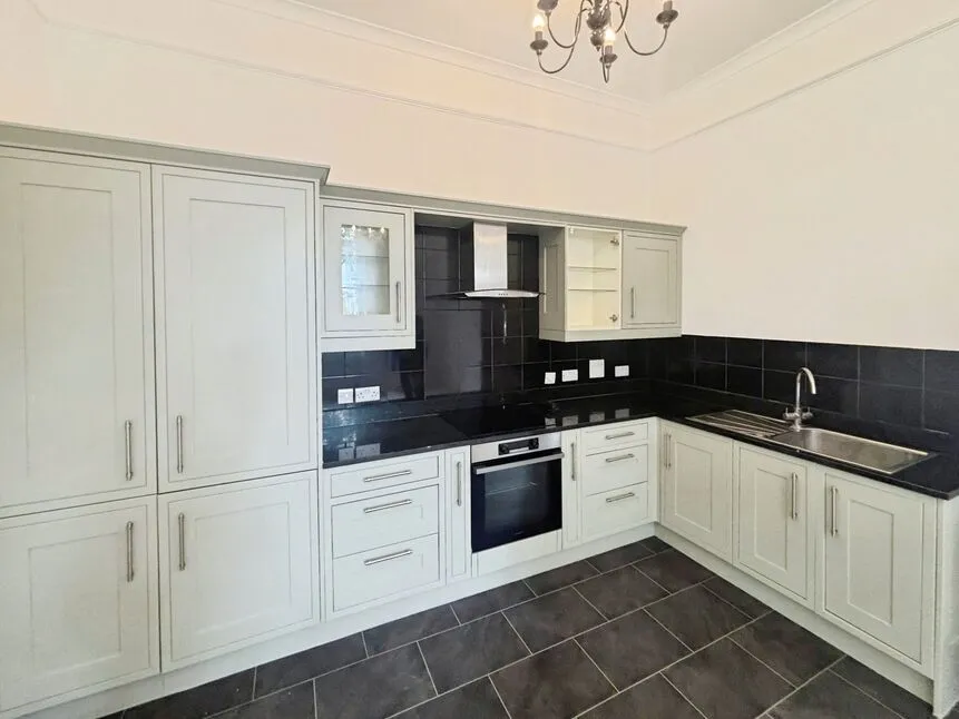 Claremont Road, Surbiton, KT6, photo 2