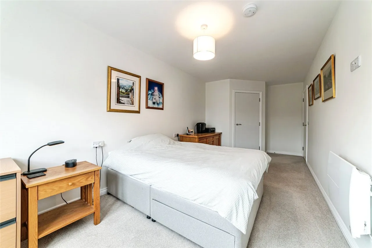 London Road, Basingstoke, RG21, photo 13