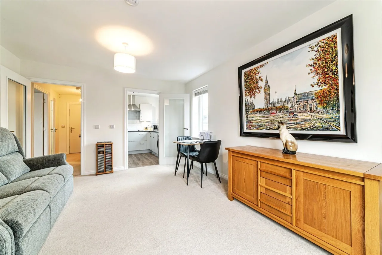London Road, Basingstoke, RG21, photo 6