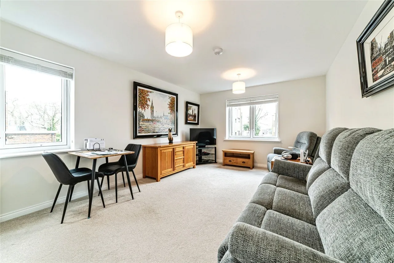London Road, Basingstoke, RG21, photo 9
