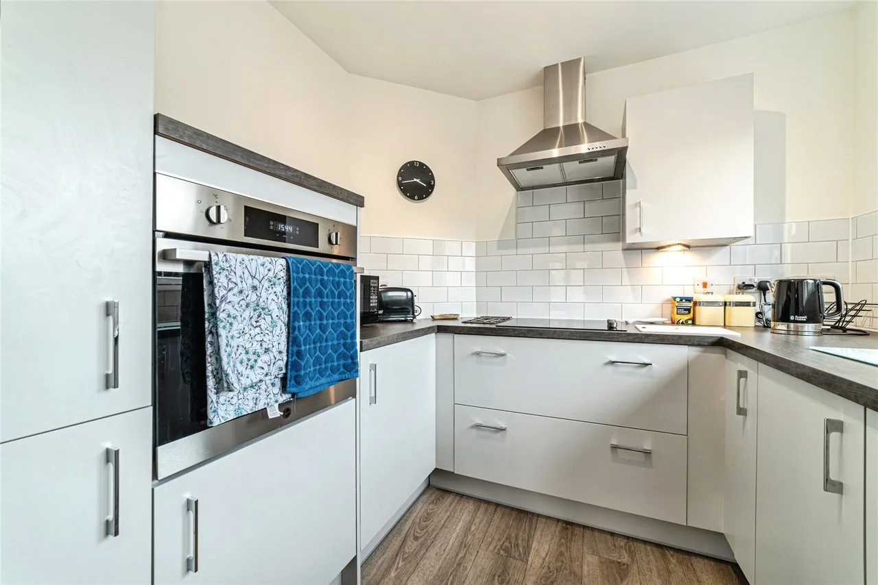 London Road, Basingstoke, RG21, photo 11