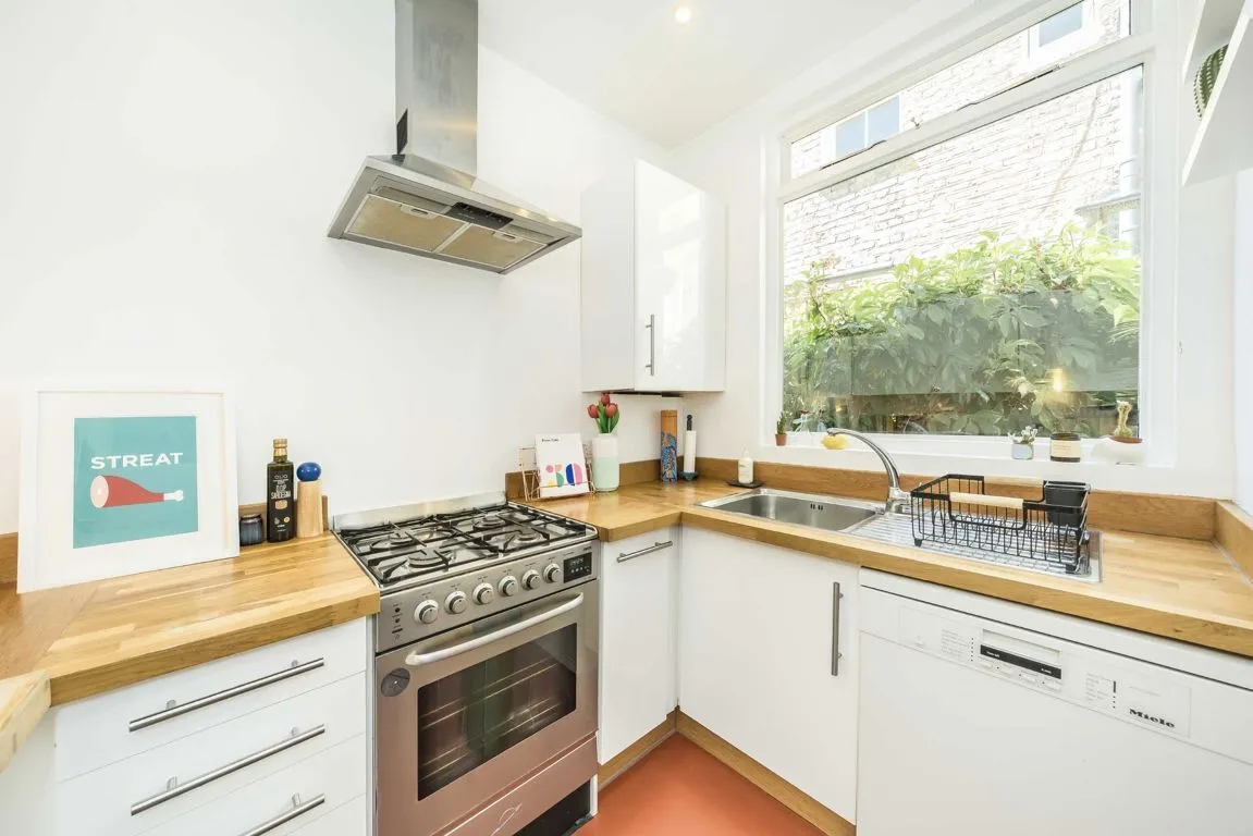 Kingscourt Road, SW16, photo 5