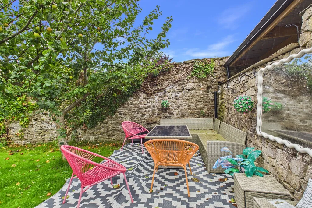 Main Street, Kirkby Lonsdale, LA6, photo 27