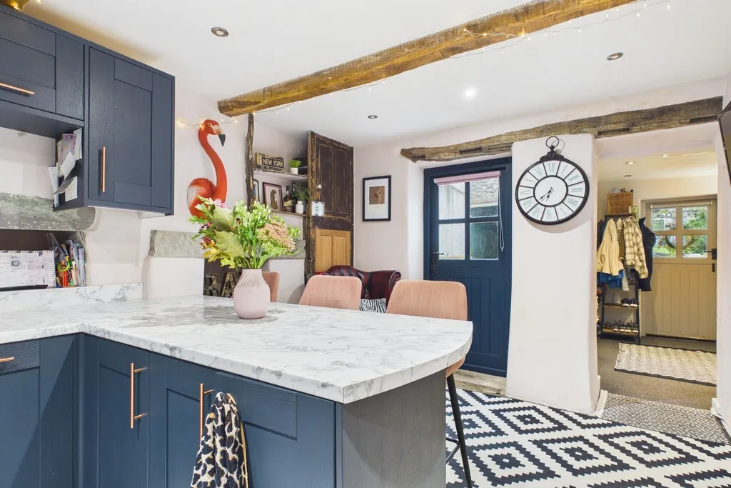 Main Street, Kirkby Lonsdale, LA6, photo 6